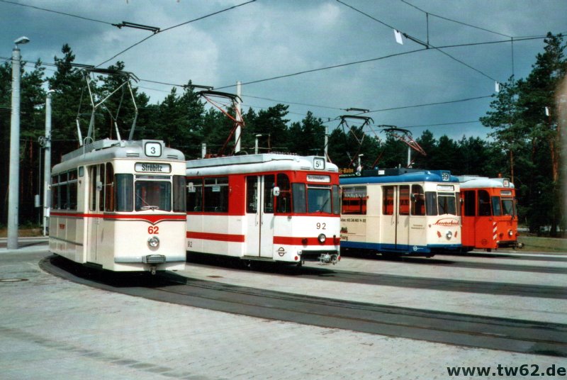 TW 62 neben seinen Brdern im Betriebshof Neu Schmellwitz.